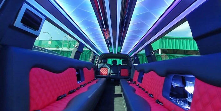 1 Hour Limo Ride